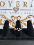 Elegante anillo de mujer